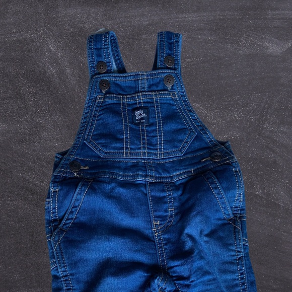 Baby B’gosh Denim overalls 6M barely worn - Picture 2 of 3
